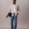 Lässiges Button-Down-Hemd aus Viskose-Nylon-Mischung mit Streifenmuster Lässiges Button-Down-Hemd aus Viskose-Nylon-Mischung mit Streifenmuster