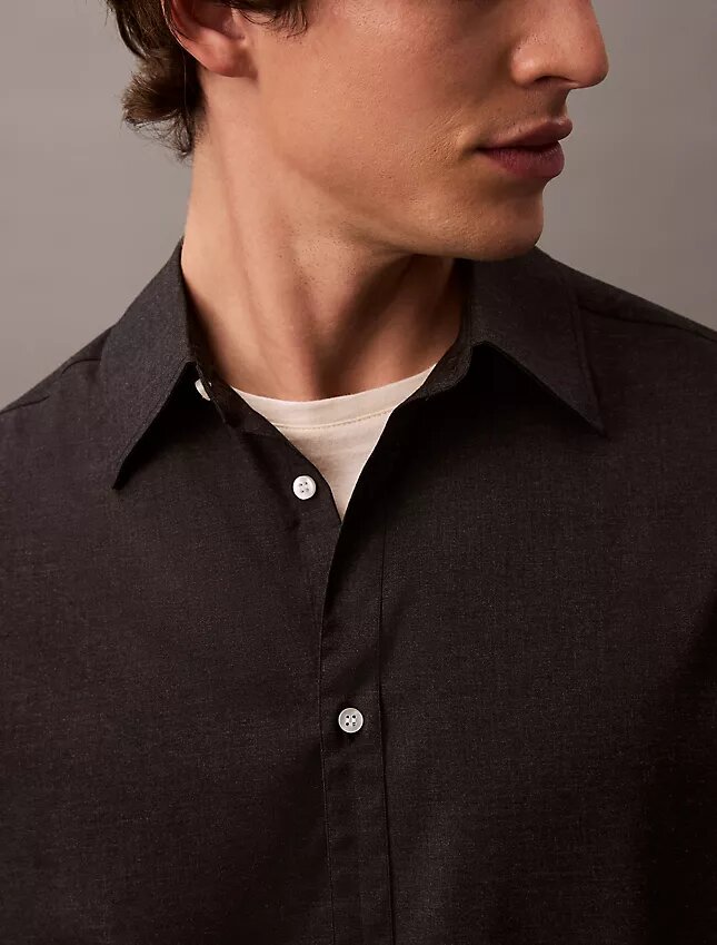 Lässiges Button-Down-Hemd aus Wollmischung Lässiges Button-Down-Hemd aus Wollmischung