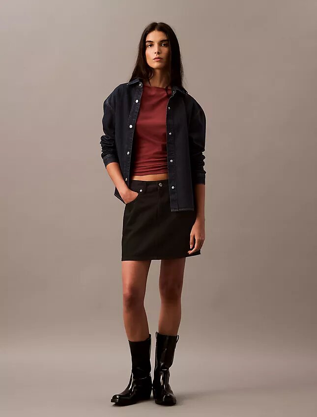 Lässiges Denim-Hemd mit Knopfleiste Lässiges Denim-Hemd mit Knopfleiste
