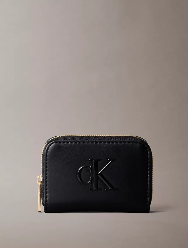 Markante Monogram-Geldbörse in mittlerer Größe mit Reißverschluss Markante Monogram-Geldbörse in mittlerer Größe mit Reißverschluss