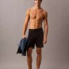 Maßgeschneiderte 5″-Volley-Badeshorts
