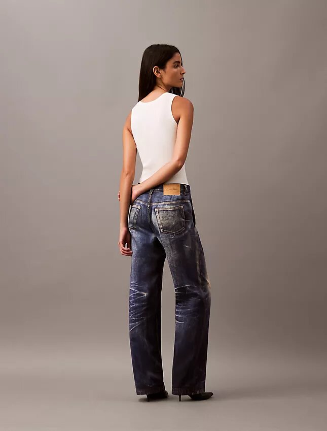 Maßgeschneiderte Hose mit Denim-Print Maßgeschneiderte Hose mit Denim-Print
