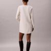 Maßgeschneidertes Minikleid aus Krepp Maßgeschneidertes Minikleid aus Krepp