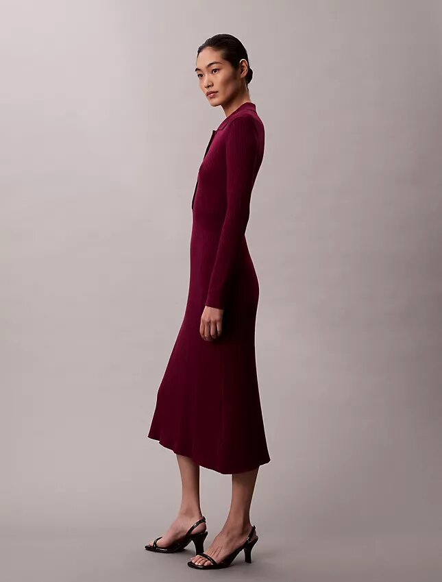 Midi-Kleid aus glatter Baumwollrippe Midi-Kleid aus glatter Baumwollrippe