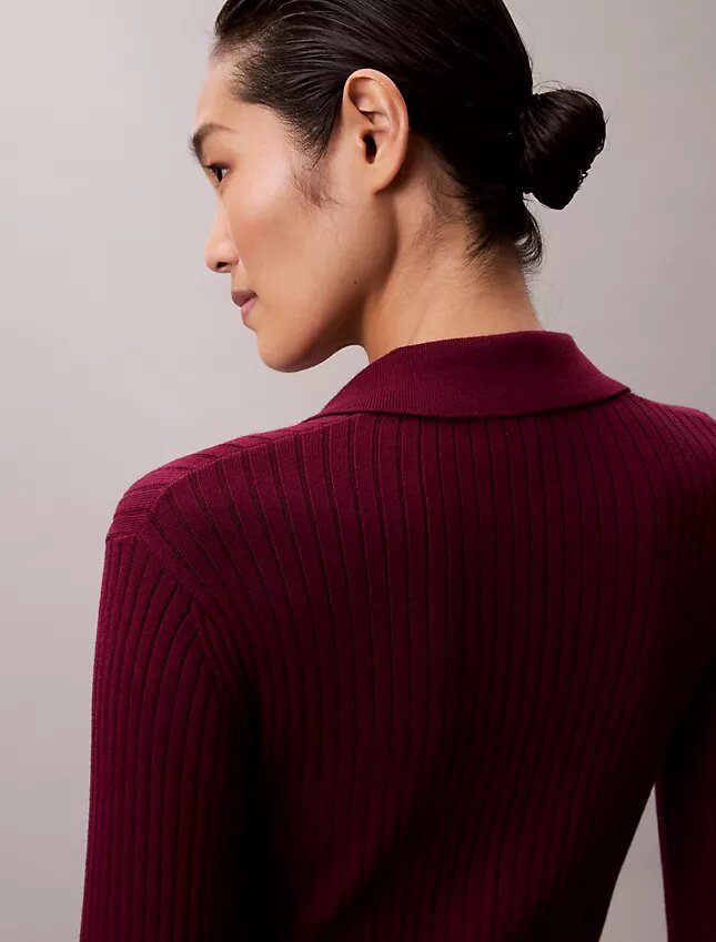 Midi-Kleid aus glatter Baumwollrippe Midi-Kleid aus glatter Baumwollrippe
