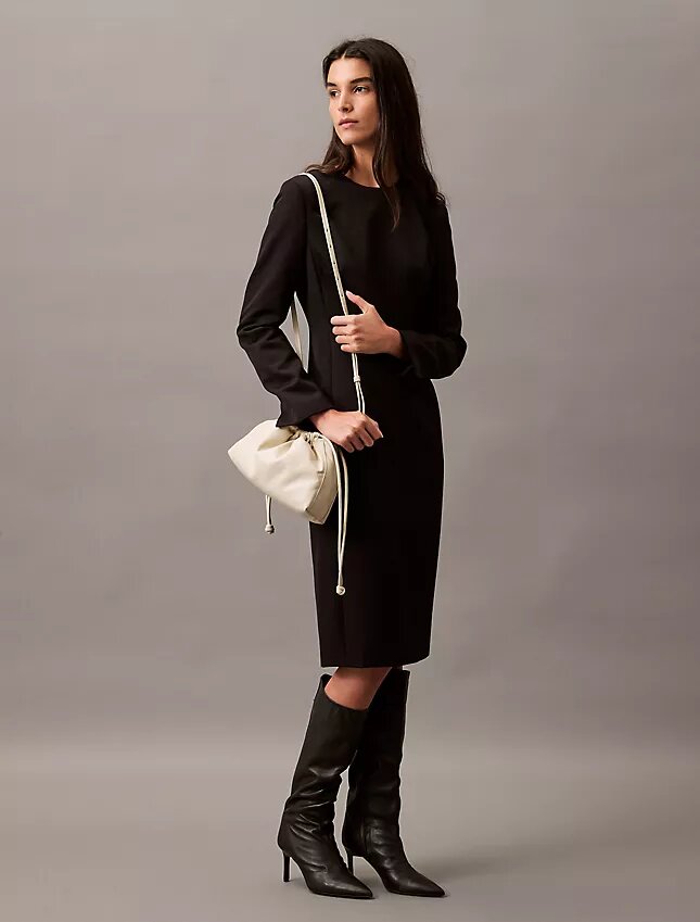 Midi-Kleid aus Krepp Midi-Kleid aus Krepp