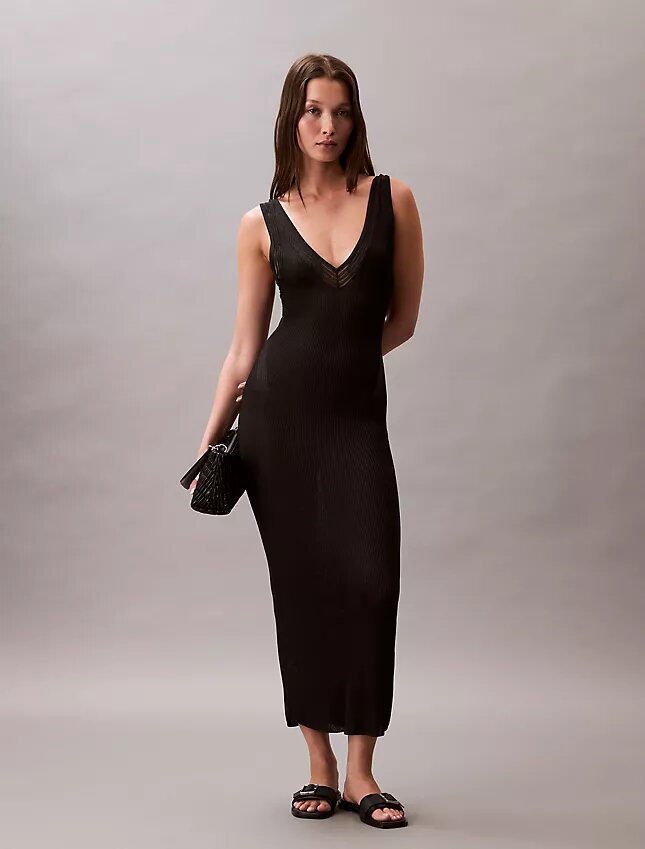 Midi-Kleid aus Viskose-Rippstrick Midi-Kleid aus Viskose-Rippstrick