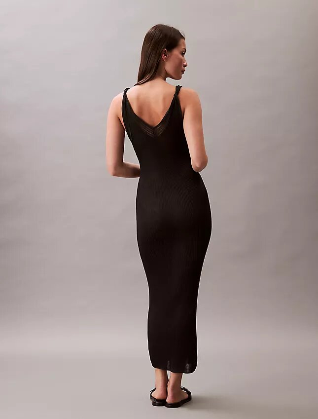 Midi-Kleid aus Viskose-Rippstrick Midi-Kleid aus Viskose-Rippstrick