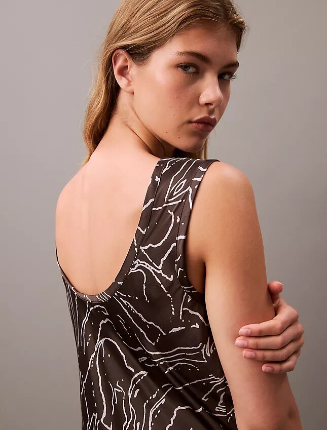 Midi-Kleid mit Crushed-Satin-Print Midi-Kleid mit Crushed-Satin-Print