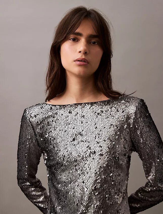 Midi-Kleid mit Pailletten Midi-Kleid mit Pailletten