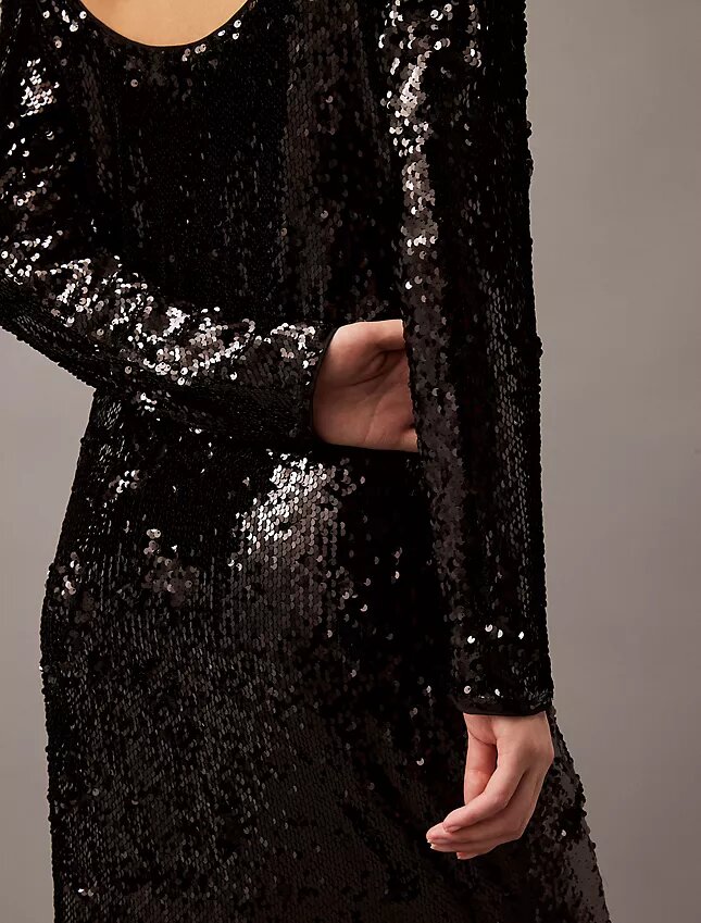 Midi-Kleid mit Pailletten Midi-Kleid mit Pailletten