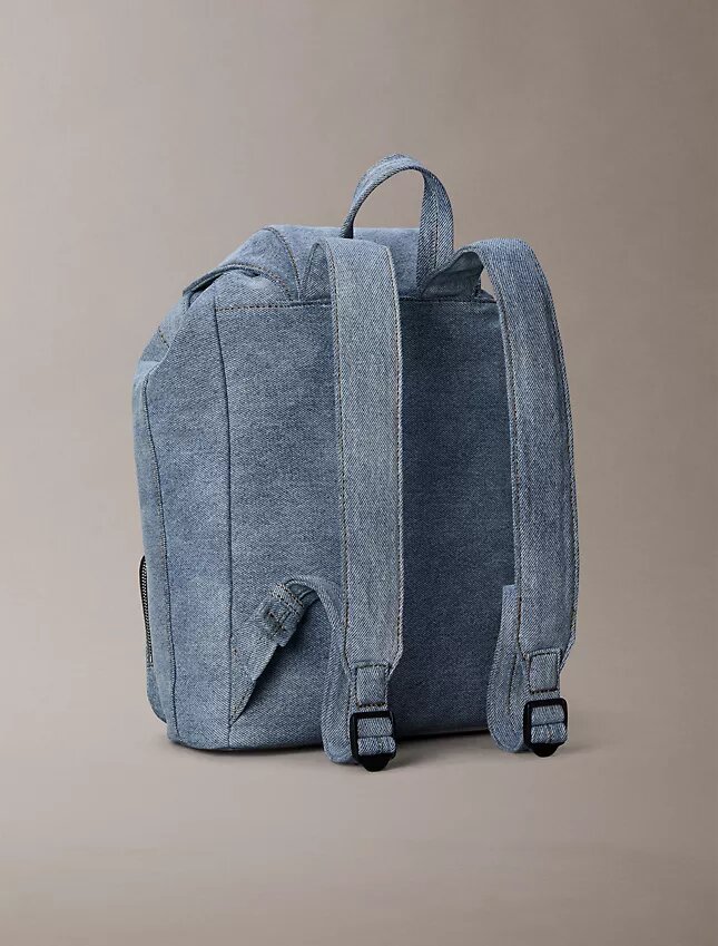 Mini-Rucksack mit Denim-Logo und Klappe Mini-Rucksack mit Denim-Logo und Klappe