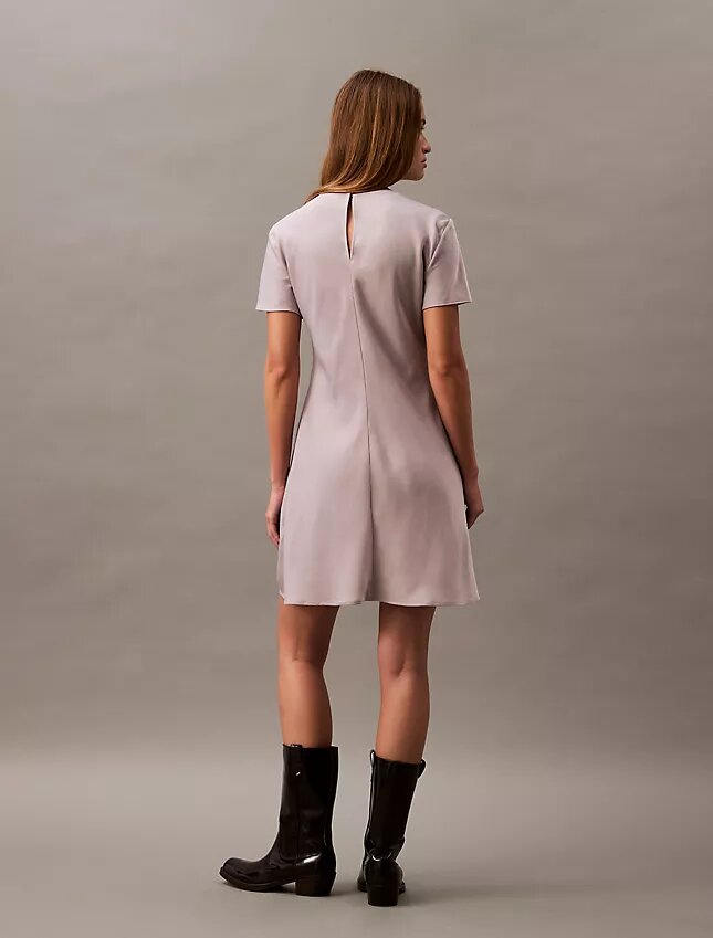 Mini-T-Shirt-Kleid Mini-T-Shirt-Kleid