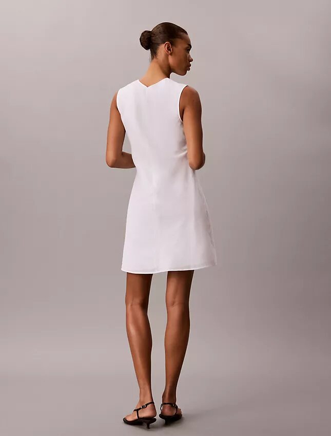 Minikleid aus Baumwollmischung mit V-Ausschnitt Minikleid aus Baumwollmischung mit V-Ausschnitt