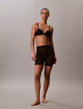 Minimalistische Boyshorts mit tiefem Rückenausschnitt aus Mesh