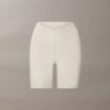 Minimalistische Boyshorts mit tiefem Rückenausschnitt aus Mesh