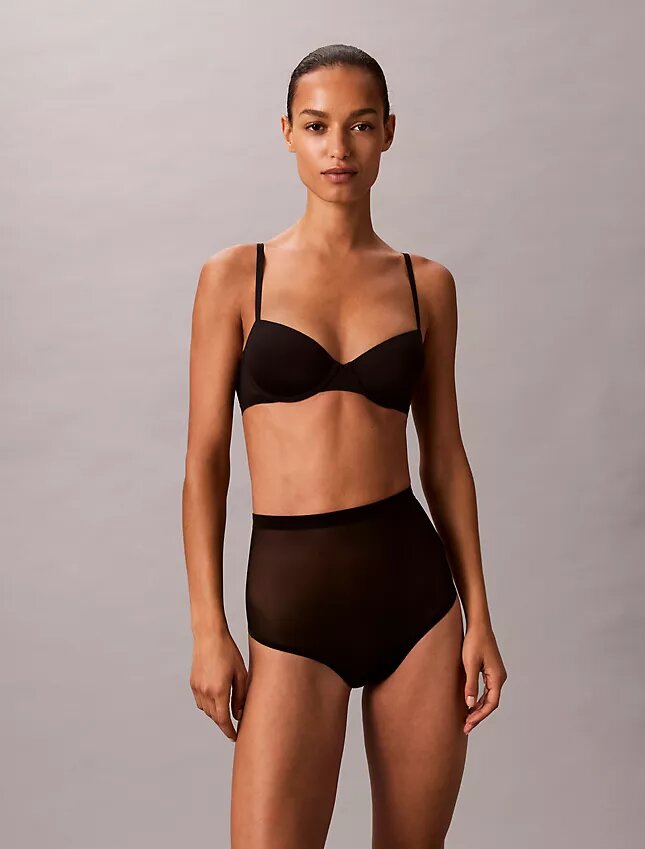 Minimalistischer Mesh-Thong mit hoher Taille Minimalistischer Mesh-Thong mit hoher Taille