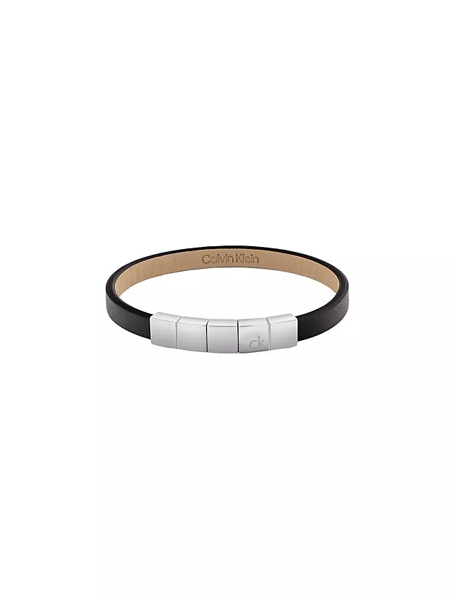 Minimalistisches Armband mit Quadraten Minimalistisches Armband mit Quadraten