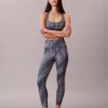 Moderne 7/8-Leggings mit Sportprint und hoher Taille Moderne 7/8-Leggings mit Sportprint und hoher Taille