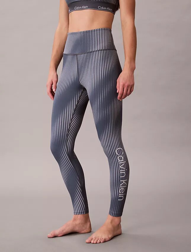 Moderne 7/8-Leggings mit Sportprint und hoher Taille Moderne 7/8-Leggings mit Sportprint und hoher Taille