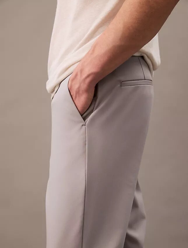 Moderne Stretch-Chino-Hose Moderne Stretch-Chino-Hose