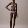 Modernes, leicht gefüttertes Triangel-Bralette aus Spitze