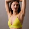 Modernes Logo-Triangel-Bikini-Oberteil
