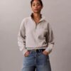 Monogram Fleece-Sweatshirt mit Viertelreißverschluss Monogram Fleece-Sweatshirt mit Viertelreißverschluss