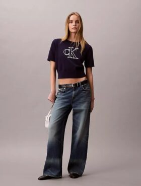 Monogram-Pullover in verkürzter Länge