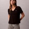 Monogram-T-Shirt mit V-Ausschnitt Monogram-T-Shirt mit V-Ausschnitt