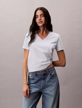 Monogram-T-Shirt mit V-Ausschnitt