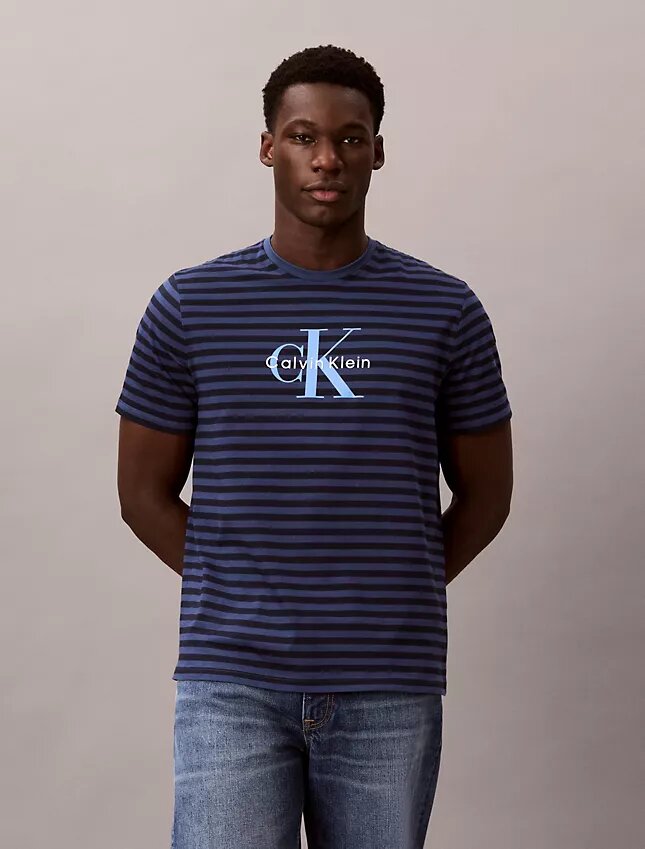 Monologo Classic T-Shirt mit grafischem Streifenmuster Monologo Classic T-Shirt mit grafischem Streifenmuster