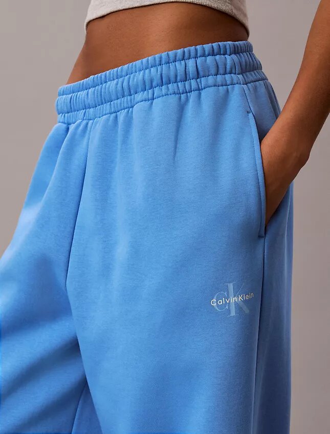 Monologo Fleece-Jogginghose mit weitem Bein Monologo Fleece-Jogginghose mit weitem Bein