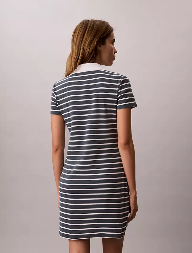 Monologo Mini-Kleid mit Rippenstreifen Monologo Mini-Kleid mit Rippenstreifen