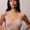 Nahtloses, leicht gefüttertes Bralette aus Mikrofaser Nahtloses, leicht gefüttertes Bralette aus Mikrofaser