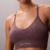 Nahtloses, leicht gefüttertes Bralette aus Mikrofaser Nahtloses, leicht gefüttertes Bralette aus Mikrofaser