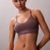 Nahtloses, leicht gefüttertes Bralette aus Mikrofaser Nahtloses, leicht gefüttertes Bralette aus Mikrofaser