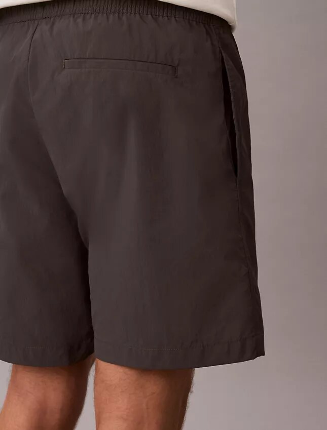 Nylon-Shorts mit Monogram zum Hineinschlüpfen Nylon-Shorts mit Monogram zum Hineinschlüpfen