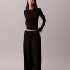 Nylon-Stretch-T-Shirt in schmaler Passform