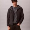 Nylon-Windjacke
