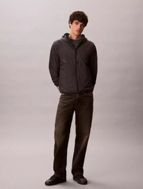 Nylon-Windjacke