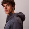 Nylon-Windjacke