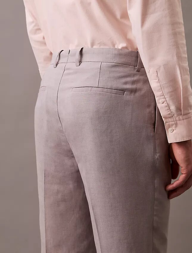 Plissierte Hose aus Leinenmischung Plissierte Hose aus Leinenmischung