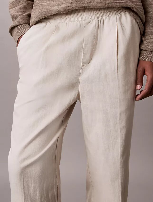 Plissierte Pull-On-Hose aus Leinenmischung Plissierte Pull-On-Hose aus Leinenmischung