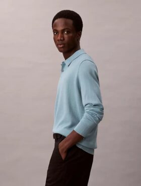 Polo-Pullover aus extrafeiner Merino-Mischung