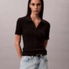 Polo-T-Shirt aus glatter Baumwollrippe Polo-T-Shirt aus glatter Baumwollrippe