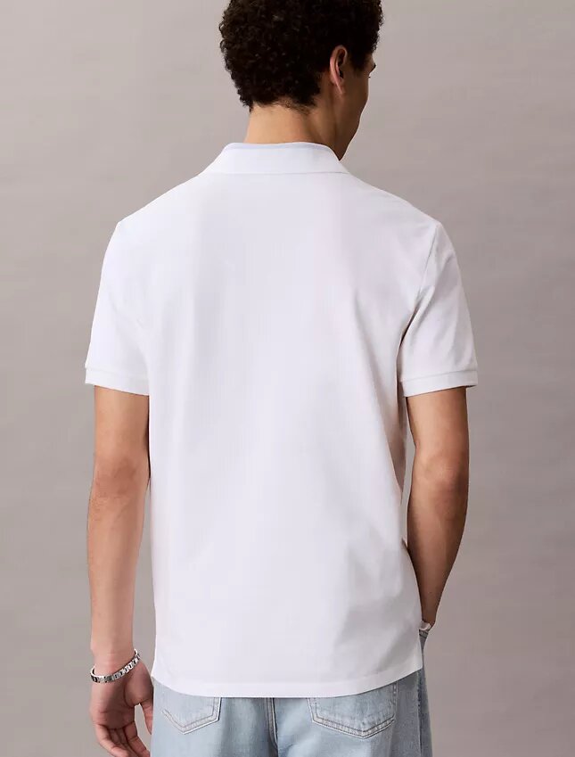 Polohemd mit Piqué-Kragen im Colorblock-Design Polohemd mit Piqué-Kragen im Colorblock-Design