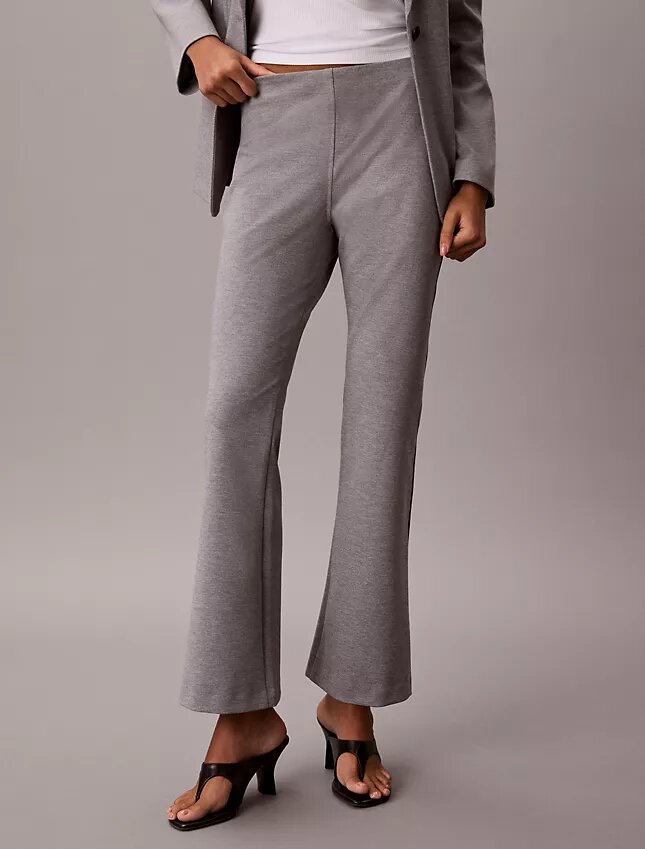 Ponte-Hose mit ausgestelltem Bein Ponte-Hose mit ausgestelltem Bein