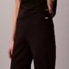 Ponte-Hose mit ausgestelltem Bein