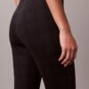 Ponte-Hose mit schmalem, ausgestelltem Bein Ponte-Hose mit schmalem, ausgestelltem Bein